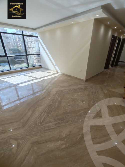 https://aqarmap.com.eg/en/listing/5861091-for-rent-cairo-el-maadi-compounds-rayhanah-plaza