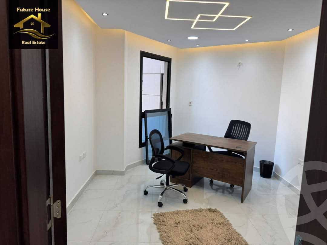 https://aqarmap.com.eg/en/listing/5864646-for-rent-cairo-el-maadi-compounds-rayhanah-plaza