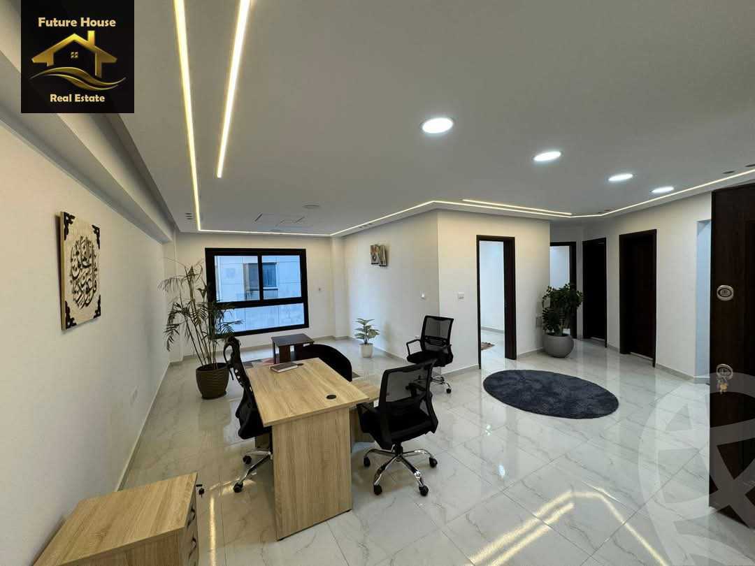 https://aqarmap.com.eg/en/listing/5864646-for-rent-cairo-el-maadi-compounds-rayhanah-plaza