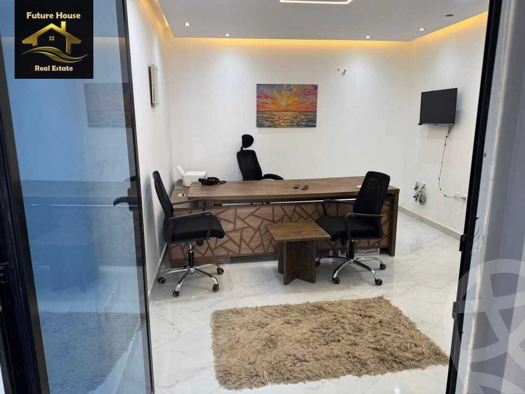 https://aqarmap.com.eg/en/listing/5864646-for-rent-cairo-el-maadi-compounds-rayhanah-plaza
