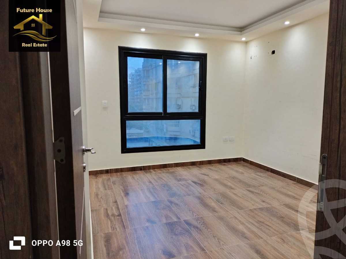 https://aqarmap.com.eg/en/listing/5864850-for-rent-cairo-el-maadi-compounds-rayhanah-plaza