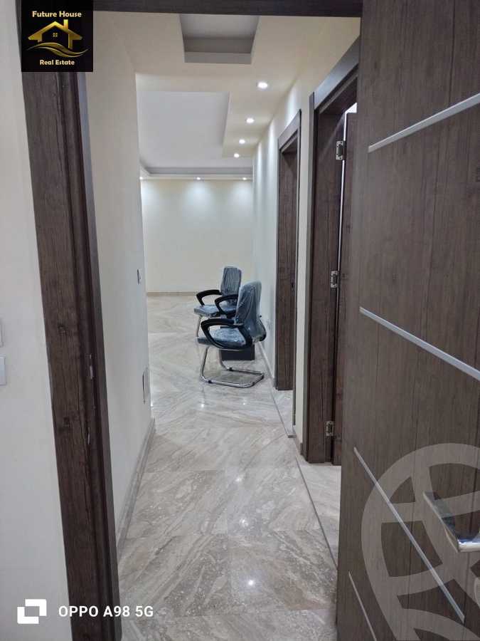 https://aqarmap.com.eg/en/listing/5864850-for-rent-cairo-el-maadi-compounds-rayhanah-plaza