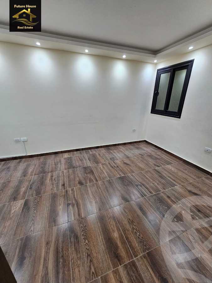 https://aqarmap.com.eg/en/listing/5872103-for-rent-cairo-el-maadi-compounds-rayhanah-plaza