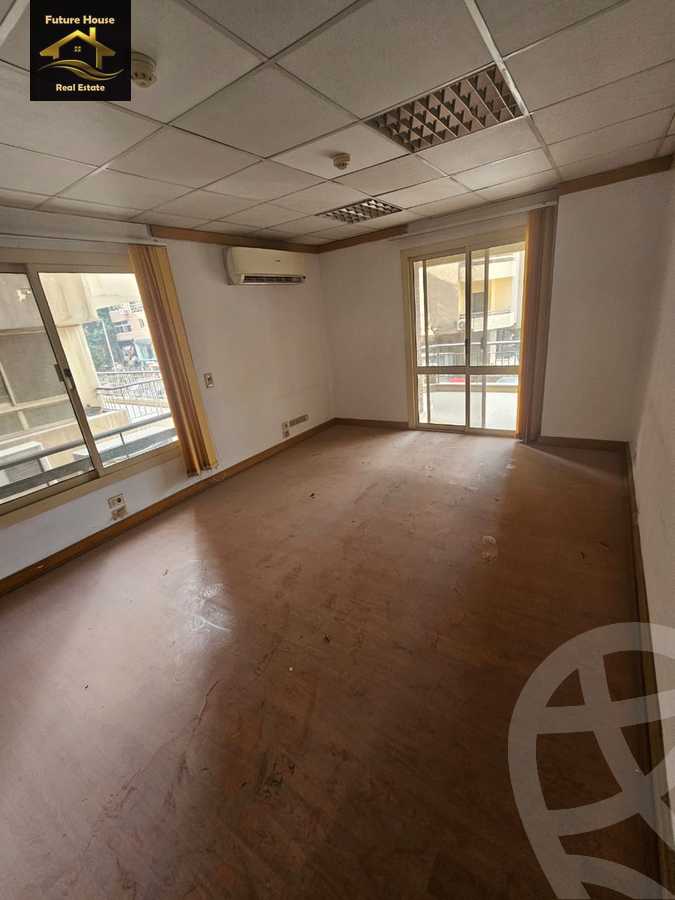 https://aqarmap.com.eg/en/listing/5876719-for-rent-cairo-el-maadi-el-maadi-el-gededa-el-lasilki
