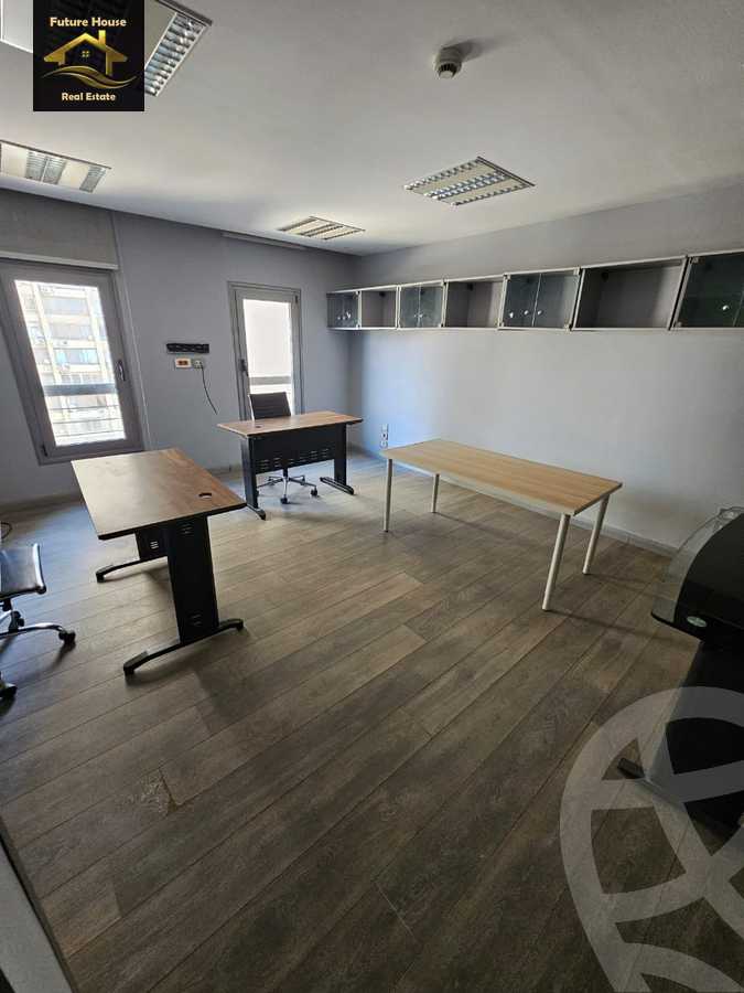 https://aqarmap.com.eg/en/listing/5881857-for-rent-cairo-el-maadi-zahraa-el-maadi-al-khamseen-st
