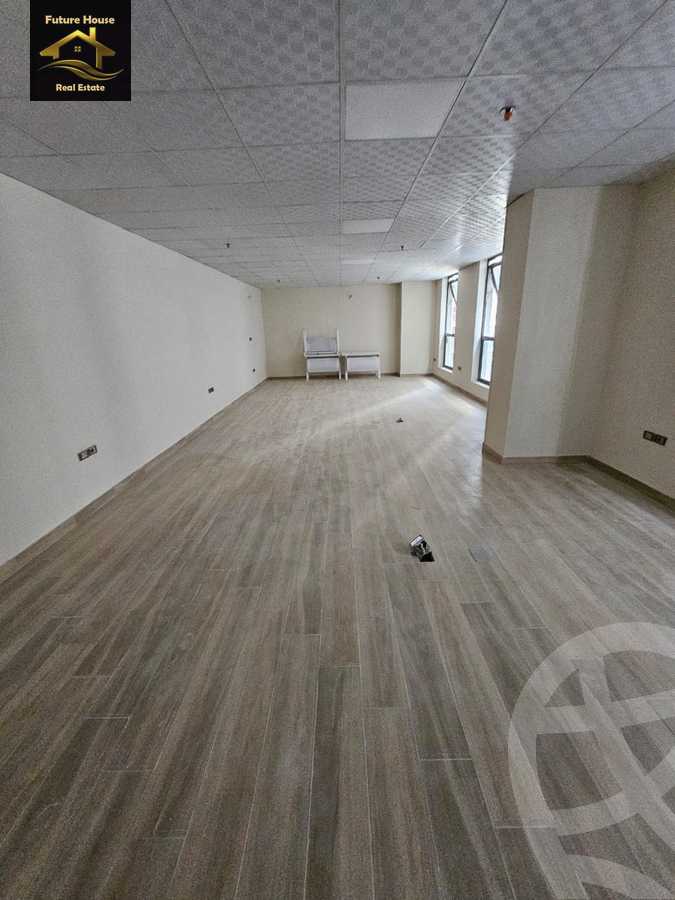 https://aqarmap.com.eg/en/listing/5882013-for-rent-cairo-el-maadi-compounds-kmbwnd-wn-qtmyh-m-mr-lmrshdy