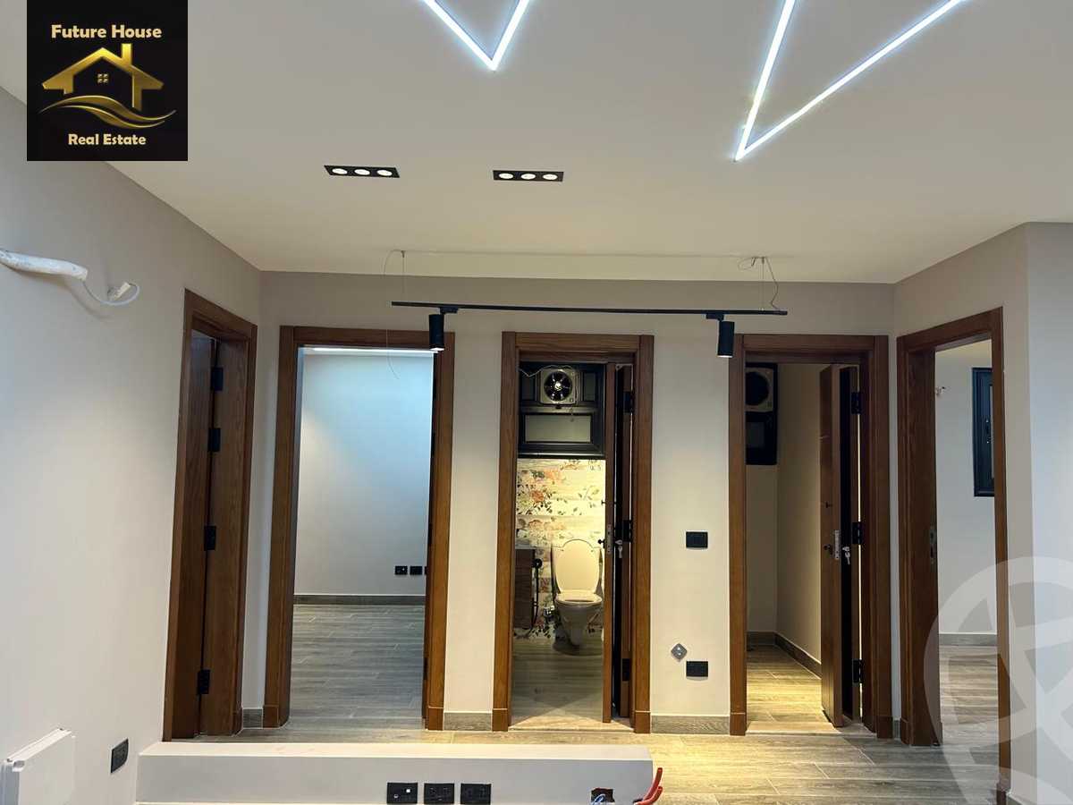 https://aqarmap.com.eg/ar/listing/5894662-for-rent-cairo-el-maadi-compounds-rayhanah-plaza