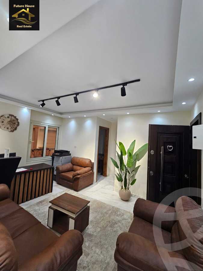 https://aqarmap.com.eg/en/listing/5906872-for-rent-cairo-el-maadi-zahraa-el-maadi-shr-krfwr-lryysy