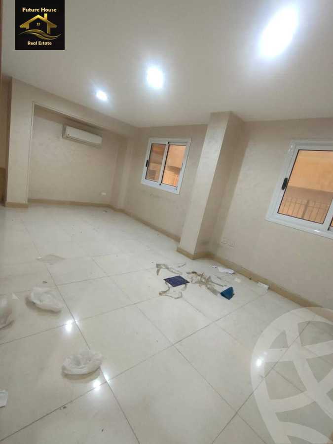https://aqarmap.com.eg/ar/listing/5917624-for-rent-cairo-el-maadi-zahraa-el-maadi-shr-krfwr-lryysy