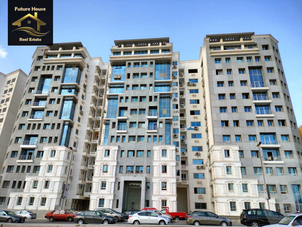https://aqarmap.com.eg/ar/listing/5917624-for-rent-cairo-el-maadi-zahraa-el-maadi-shr-krfwr-lryysy