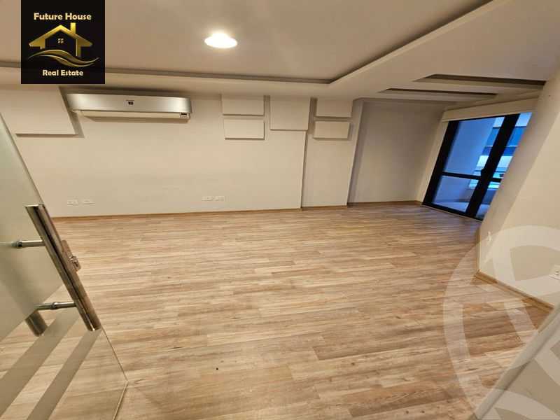 https://aqarmap.com.eg/en/listing/5937054-for-rent-cairo-el-maadi-compounds-rayhanah-plaza