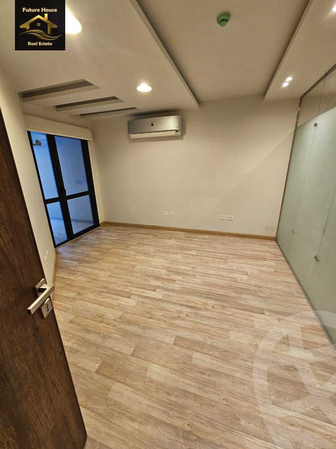 https://aqarmap.com.eg/en/listing/5937054-for-rent-cairo-el-maadi-compounds-rayhanah-plaza
