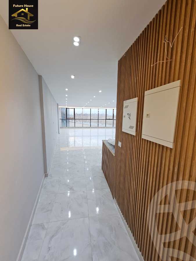 https://aqarmap.com.eg/en/listing/5937696-for-rent-cairo-el-maadi-compounds-rayhanah-plaza