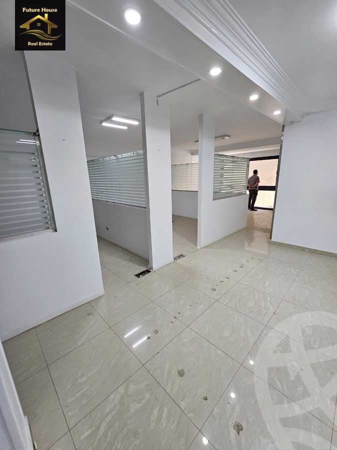 https://aqarmap.com.eg/en/listing/5957946-for-rent-cairo-el-maadi-compounds-rayhanah-residence
