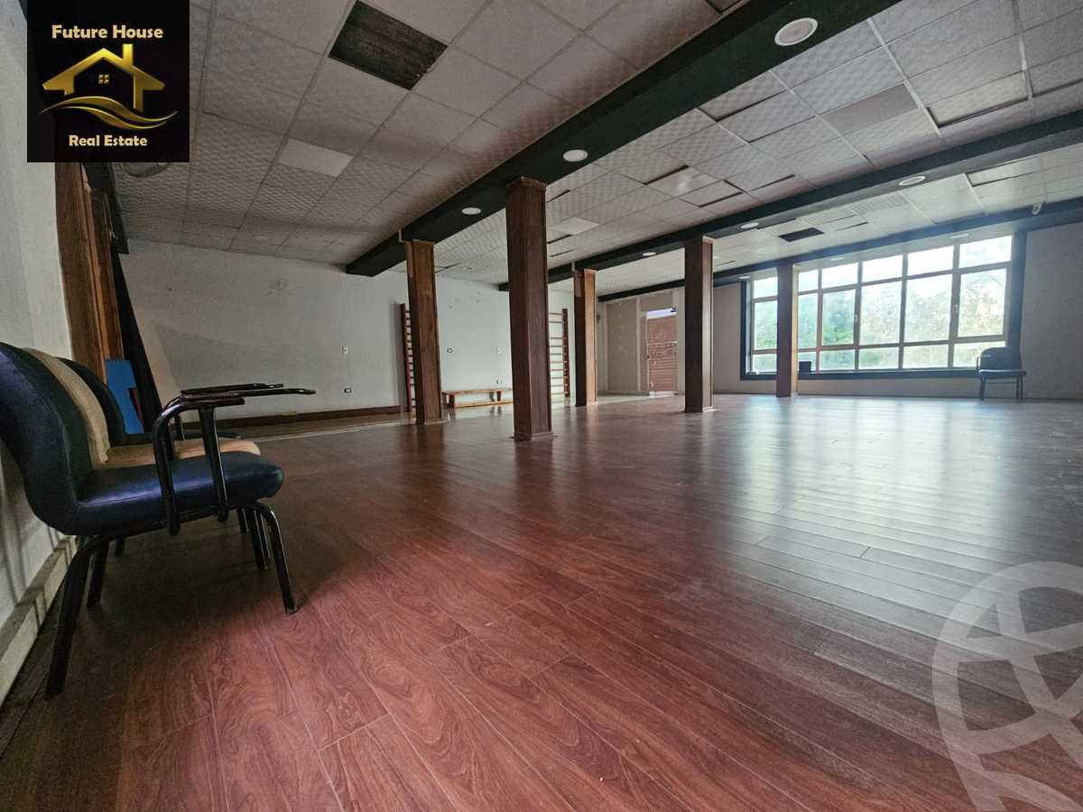 https://aqarmap.com.eg/ar/listing/5958348-for-rent-cairo-mokattam-lhdb-l-ly-shareaa-9