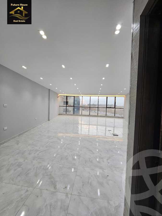 https://aqarmap.com.eg/en/listing/5958478-for-rent-cairo-el-maadi-compounds-rayhanah-plaza
