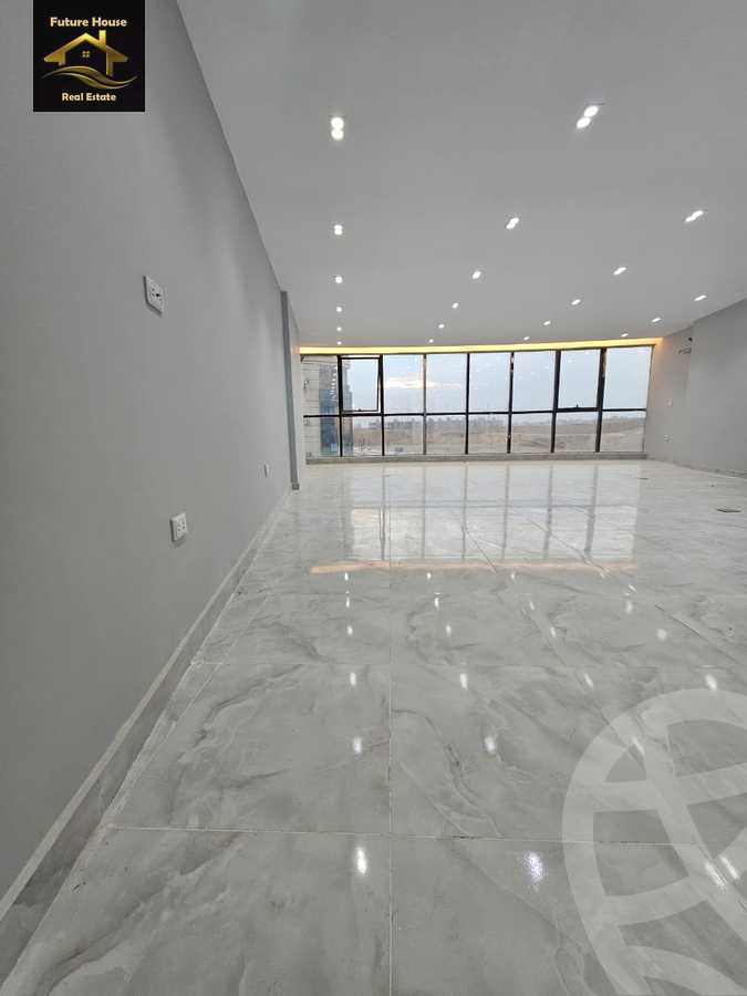 https://aqarmap.com.eg/en/listing/5958478-for-rent-cairo-el-maadi-compounds-rayhanah-plaza
