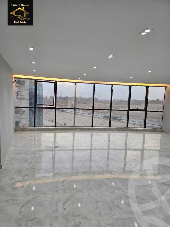 https://aqarmap.com.eg/en/listing/5958478-for-rent-cairo-el-maadi-compounds-rayhanah-plaza