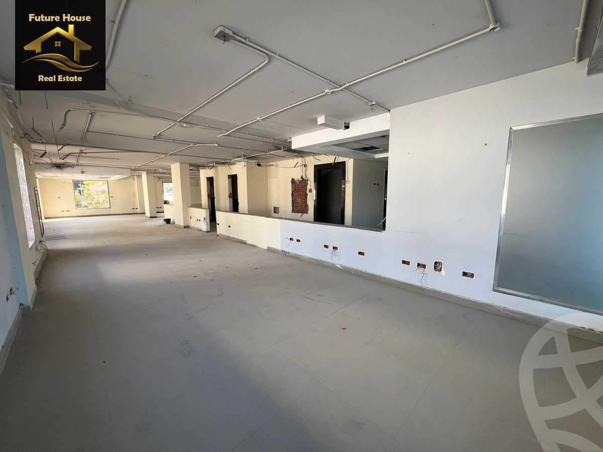 https://aqarmap.com.eg/ar/listing/5966616-for-rent-cairo-el-maadi-zahraa-el-maadi-zahraa-el-maadi-st