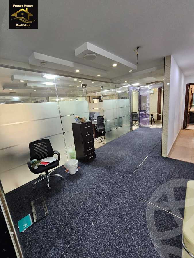 https://aqarmap.com.eg/en/listing/5966902-for-rent-cairo-el-maadi-compounds-rayhanah-residence