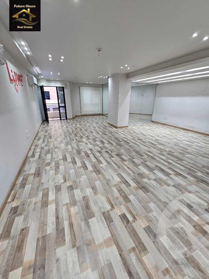 https://aqarmap.com.eg/en/listing/5983097-for-rent-cairo-el-maadi-compounds-rayhanah-plaza