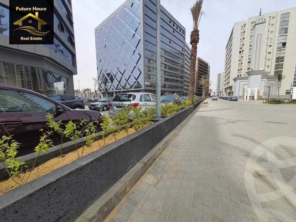 https://aqarmap.com.eg/en/listing/5983458-for-rent-cairo-el-maadi-compounds-kmbwnd-wn-qtmyh-m-mr-lmrshdy