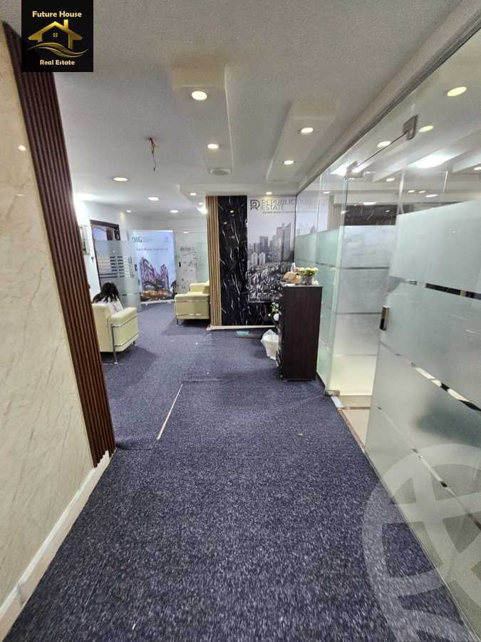 https://aqarmap.com.eg/ar/listing/5991802-for-rent-cairo-el-maadi-compounds-rayhanah-residence