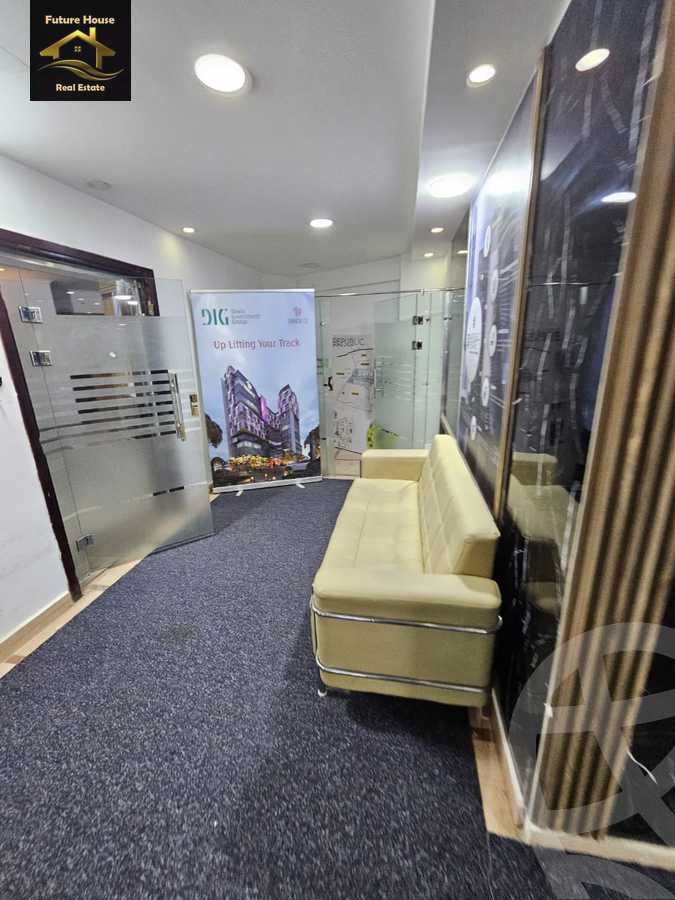 https://aqarmap.com.eg/ar/listing/5991802-for-rent-cairo-el-maadi-compounds-rayhanah-residence