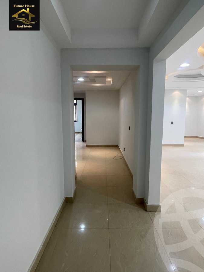 https://aqarmap.com.eg/en/listing/6001205-for-rent-cairo-el-maadi-compounds-rayhanah-plaza