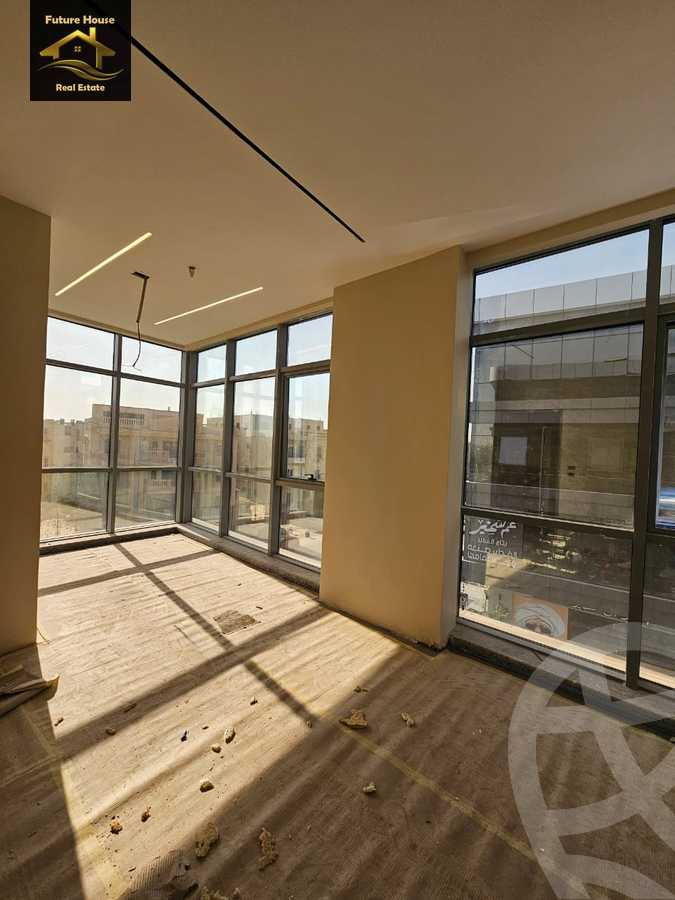 https://aqarmap.com.eg/en/listing/6003612-for-rent-cairo-el-maadi-compounds-rayhanah-plaza