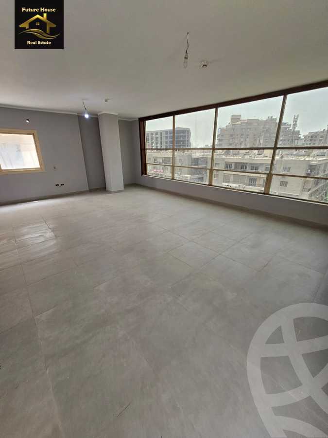 https://aqarmap.com.eg/ar/listing/6006361-for-rent-cairo-el-maadi-sarayat-el-maadi-el-nahda-st