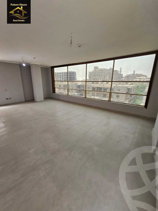 https://aqarmap.com.eg/ar/listing/6006361-for-rent-cairo-el-maadi-sarayat-el-maadi-el-nahda-st