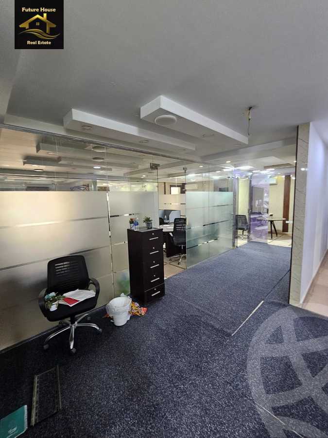 https://aqarmap.com.eg/en/listing/6006391-for-rent-cairo-el-maadi-compounds-rayhanah-plaza