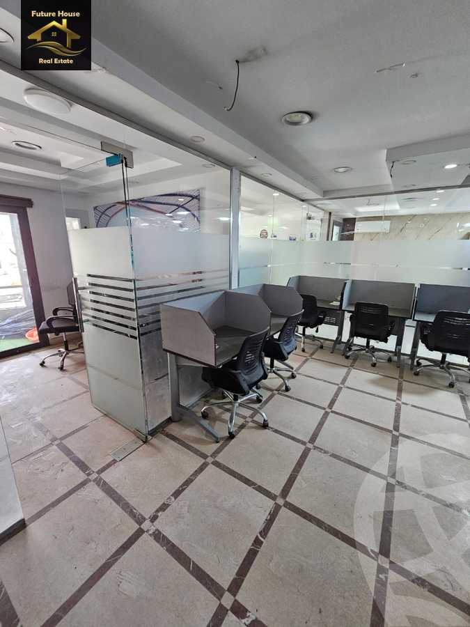 https://aqarmap.com.eg/en/listing/6006391-for-rent-cairo-el-maadi-compounds-rayhanah-plaza