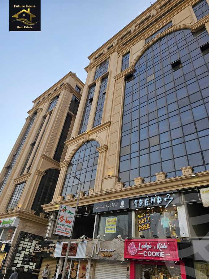 https://aqarmap.com.eg/ar/listing/6006432-for-rent-cairo-el-maadi-compounds-grand-gate
