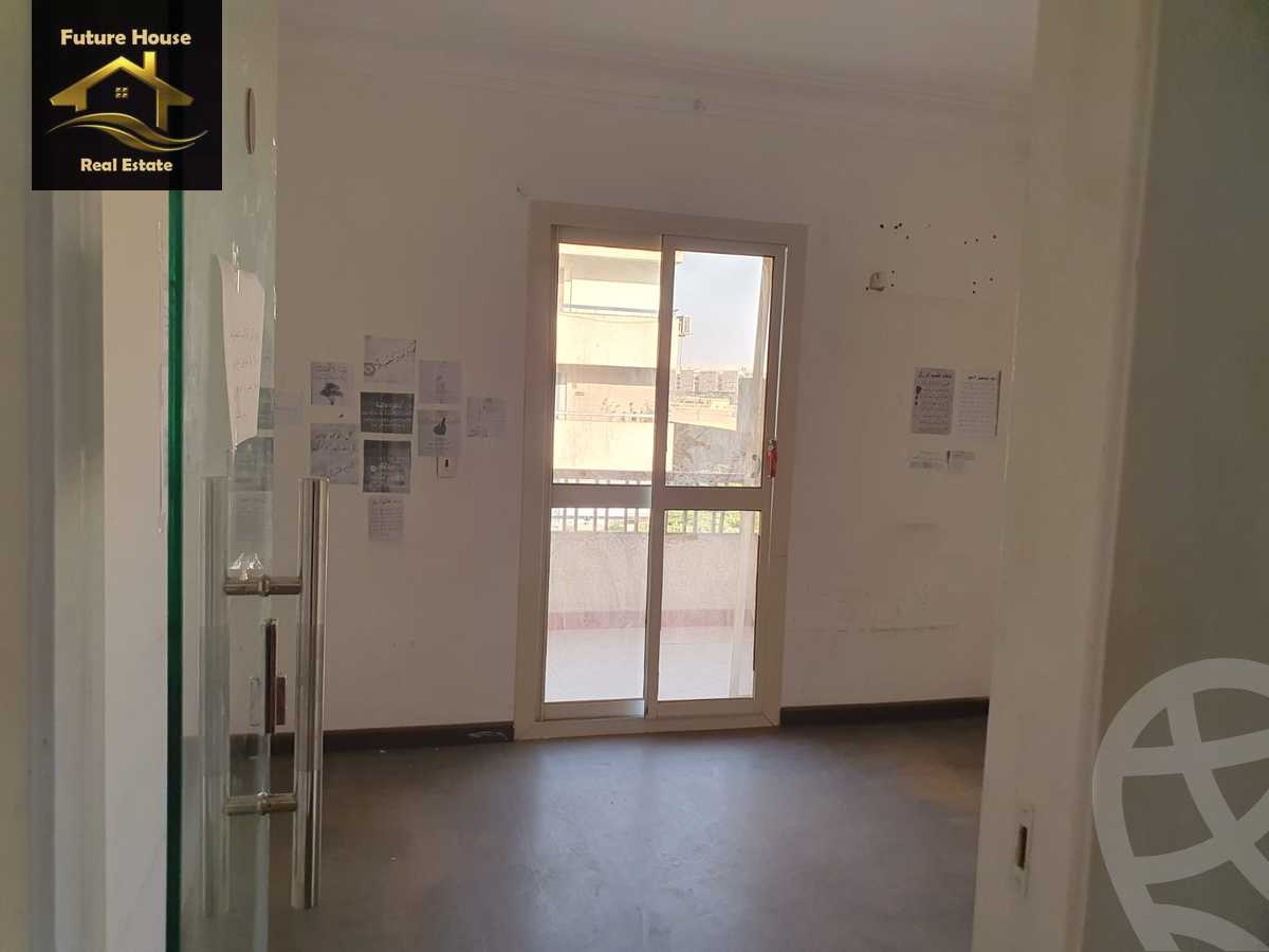 https://aqarmap.com.eg/ar/listing/6006447-for-rent-cairo-el-maadi-el-maadi-el-gededa-el-lasilki