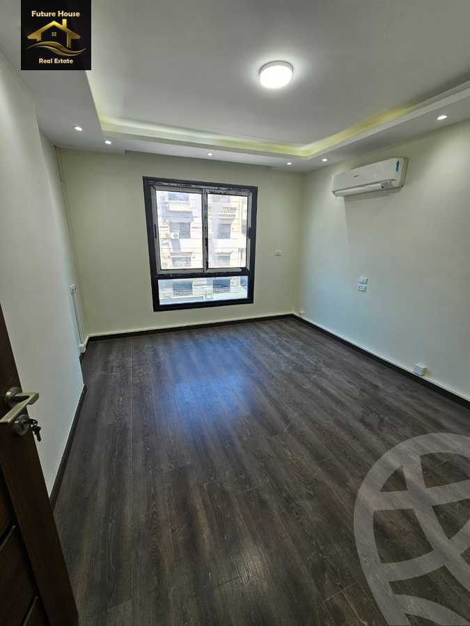 https://aqarmap.com.eg/en/listing/6023543-for-rent-cairo-el-maadi-compounds-rayhanah-plaza
