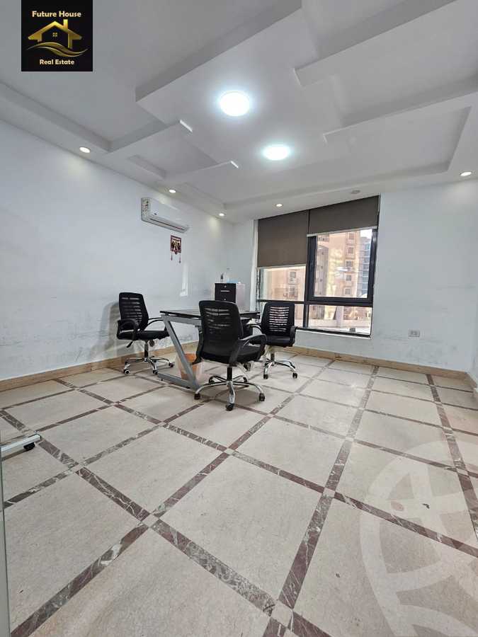 https://aqarmap.com.eg/en/listing/6044210-for-rent-cairo-el-maadi-compounds-rayhanah-residence