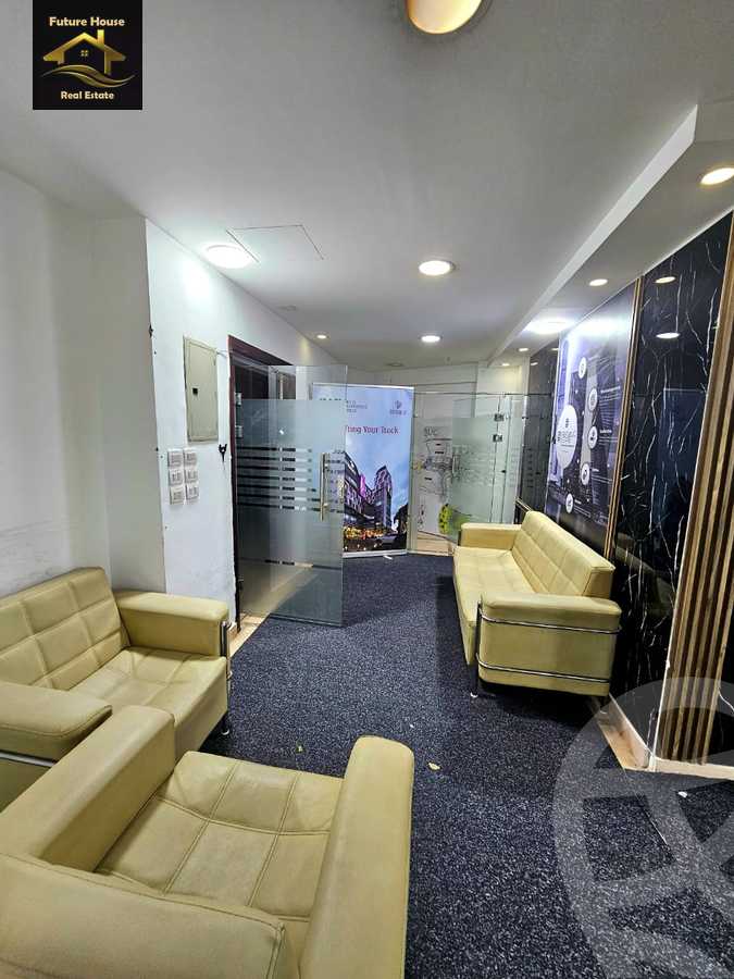 https://aqarmap.com.eg/en/listing/6044210-for-rent-cairo-el-maadi-compounds-rayhanah-residence
