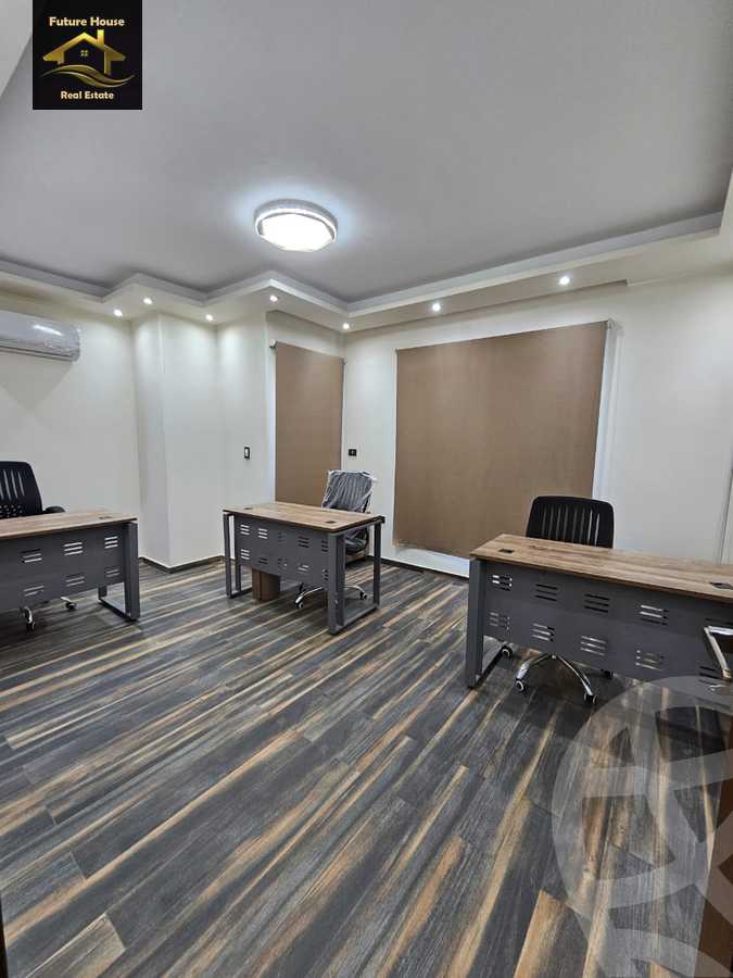https://aqarmap.com.eg/en/listing/6044432-for-rent-cairo-el-maadi-compounds-rayhanah-plaza