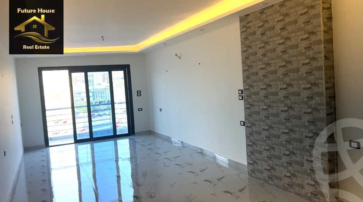 https://aqarmap.com.eg/en/listing/6046599-for-rent-cairo-el-maadi-compounds-grand-gate