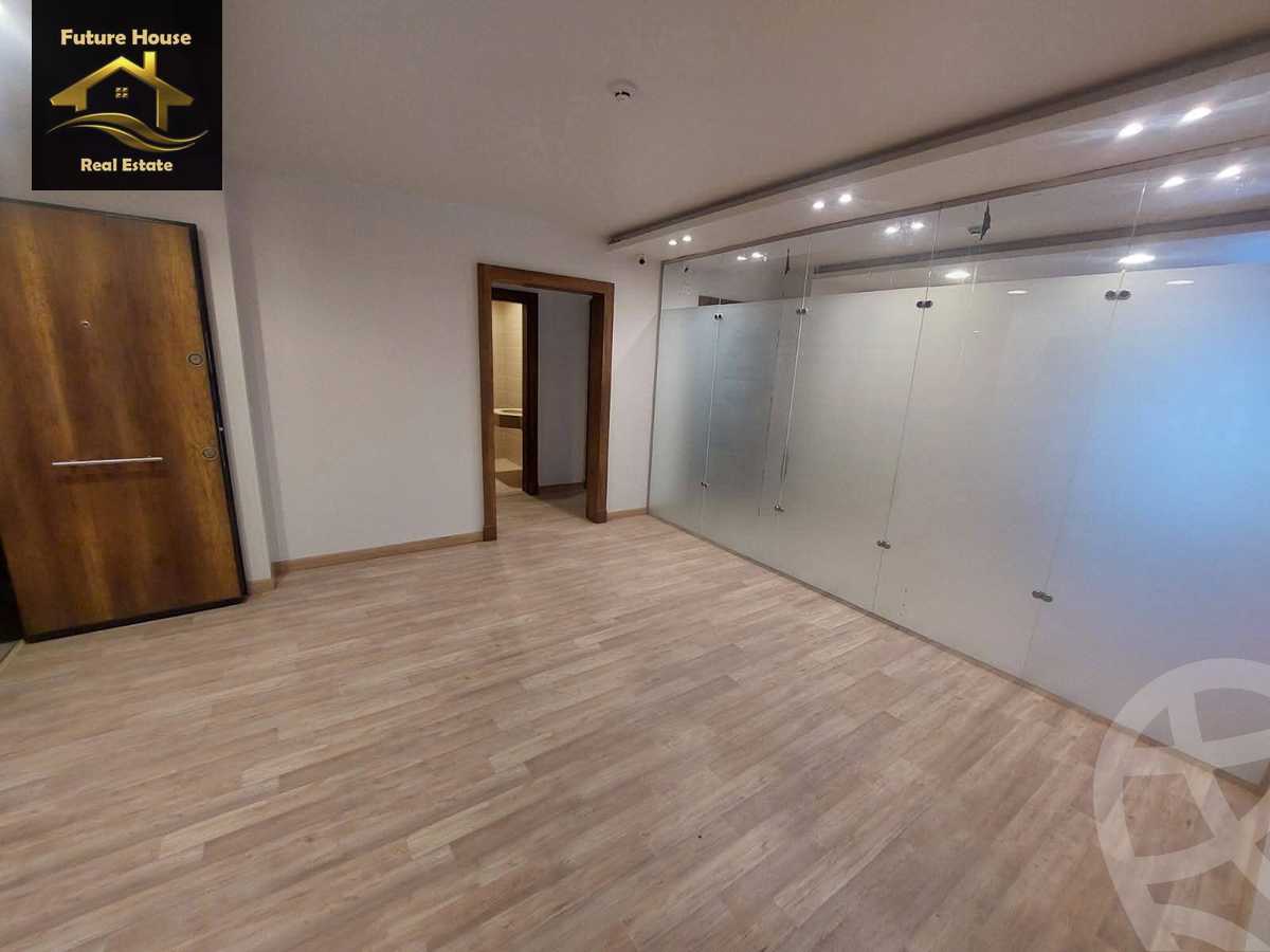 https://aqarmap.com.eg/en/listing/6047290-for-rent-cairo-el-maadi-compounds-rayhanah-plaza