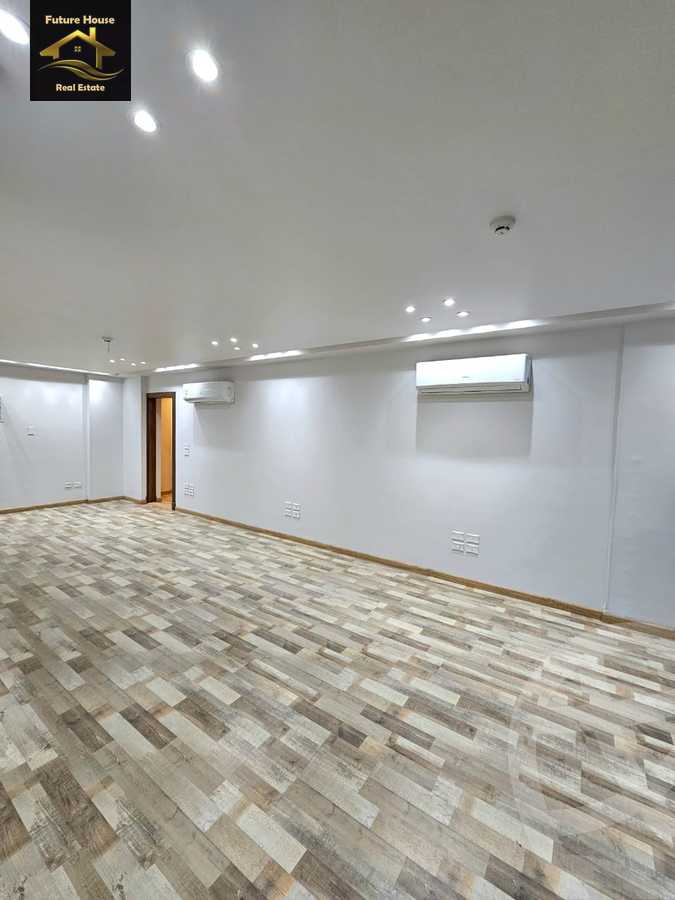 https://aqarmap.com.eg/en/listing/6057872-for-rent-cairo-el-maadi-compounds-rayhanah-plaza