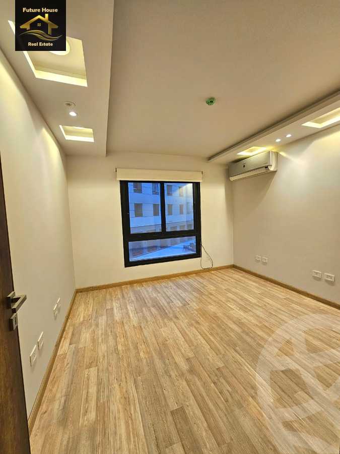 https://aqarmap.com.eg/en/listing/6057872-for-rent-cairo-el-maadi-compounds-rayhanah-plaza