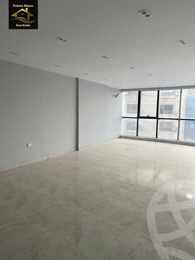 https://aqarmap.com.eg/en/listing/6059016-for-rent-cairo-el-maadi-compounds-rayhanah-plaza