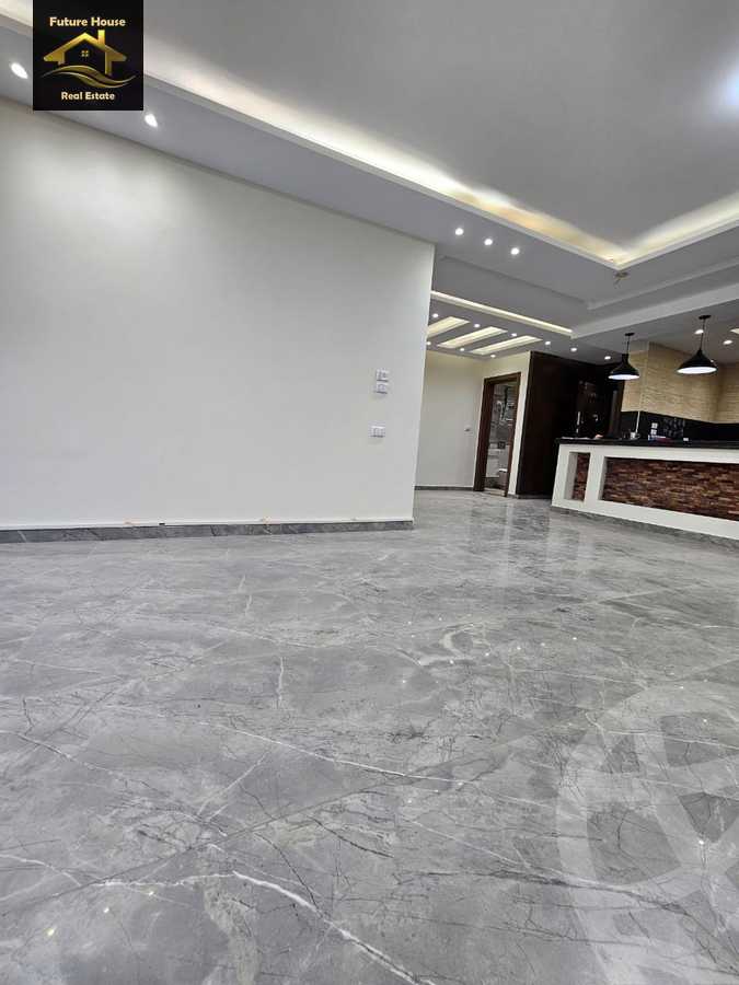 https://aqarmap.com.eg/en/listing/6061042-for-rent-cairo-el-maadi-compounds-rayhanah-plaza