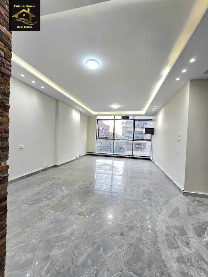 https://aqarmap.com.eg/en/listing/6061042-for-rent-cairo-el-maadi-compounds-rayhanah-plaza