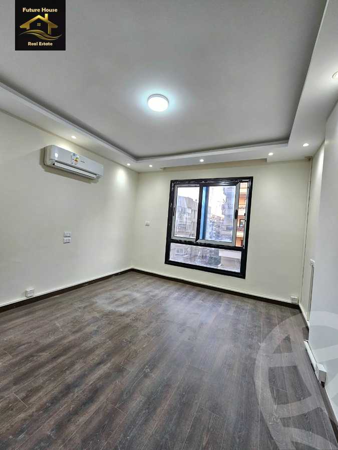 https://aqarmap.com.eg/en/listing/6061042-for-rent-cairo-el-maadi-compounds-rayhanah-plaza