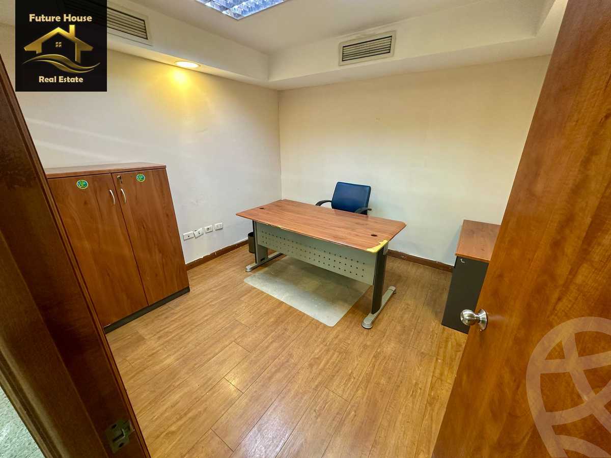 https://aqarmap.com.eg/ar/listing/6067326-for-rent-cairo-el-maadi-compounds-bavaria-town