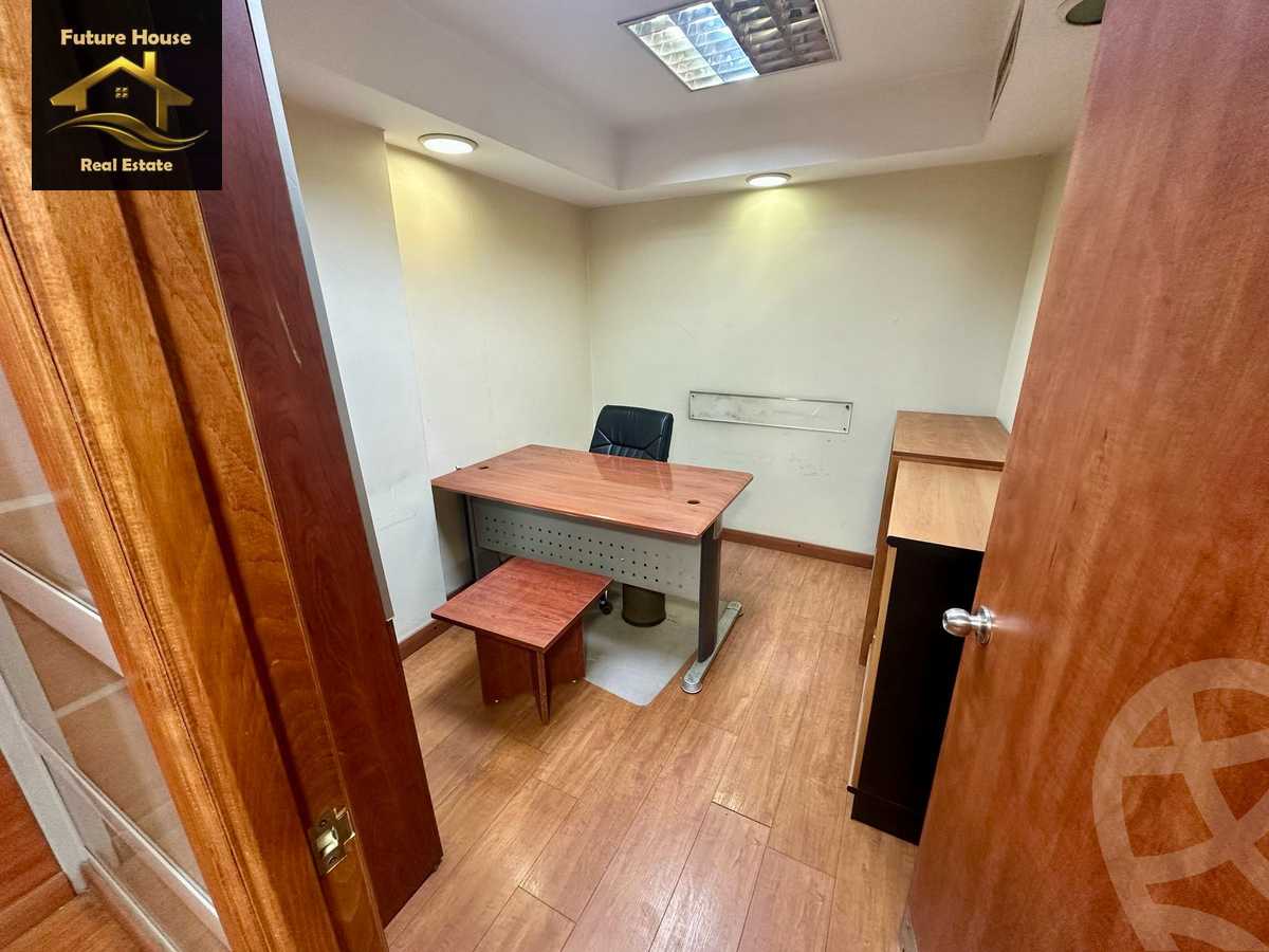https://aqarmap.com.eg/ar/listing/6067326-for-rent-cairo-el-maadi-compounds-bavaria-town